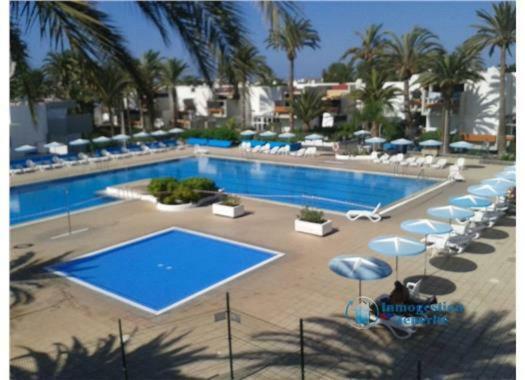 Residencial Primavera Costa Del Silencio Bagian luar foto